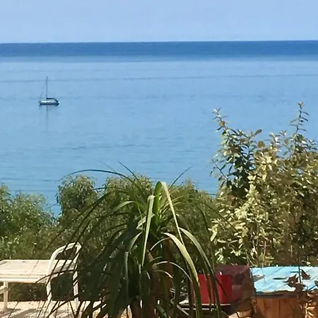 Oda ve Kahvaltı Locazione Turistica Il Tucano