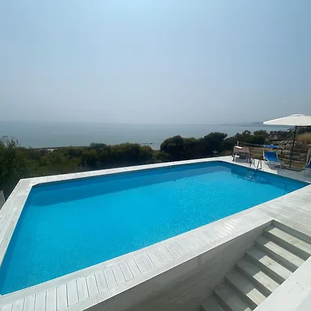 Bed and Breakfast Locazione Turistica Il Tucano 2*