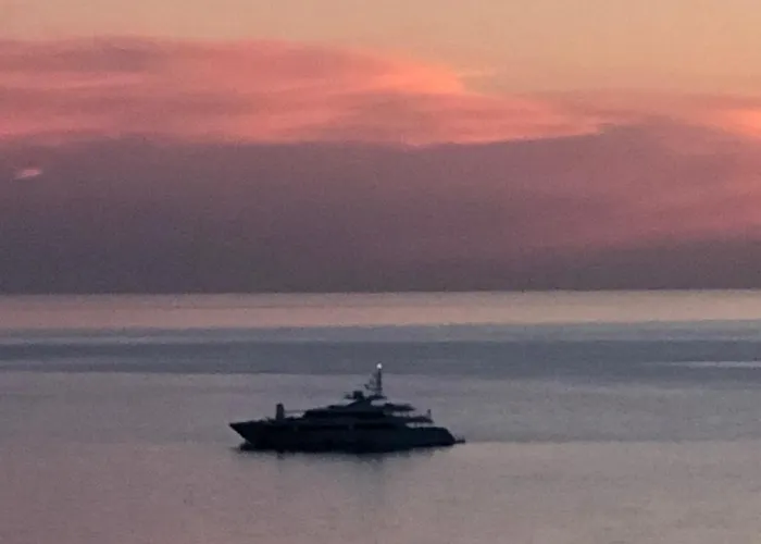 Frühstückspension Locazione Turistica Il Tucano 4*