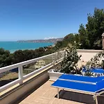 Bed and Breakfast Locazione Turistica Il Tucano Αγκριτζέντο