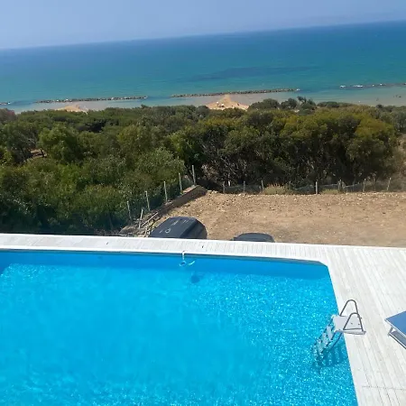 Locazione Turistica Il Tucano Couette-café 4*