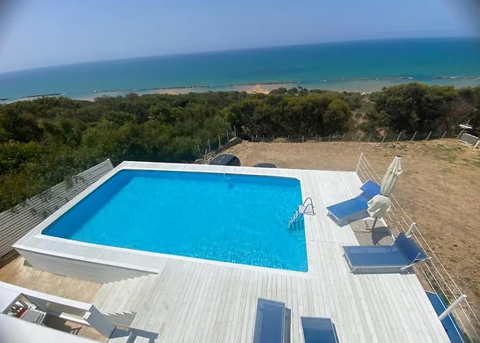 Locazione Turistica Il Tucano Bed & Breakfast 4*