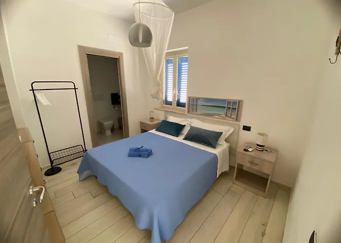 Bed & Breakfast Locazione Turistica Il Tucano 4*