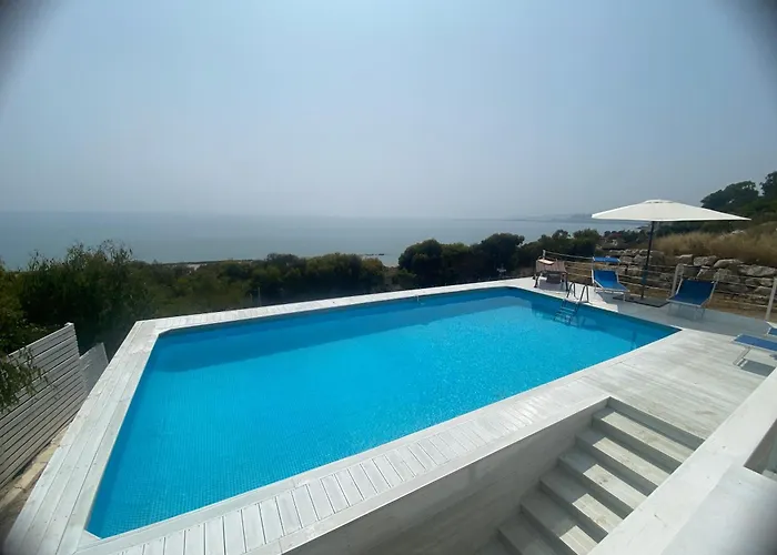 Bed & Breakfast Locazione Turistica Il Tucano 4*